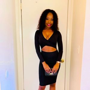 Midi cutout long sleeve dress, size small, medium can wear as well